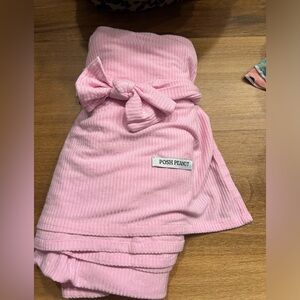 Ribbed swaddle with bow